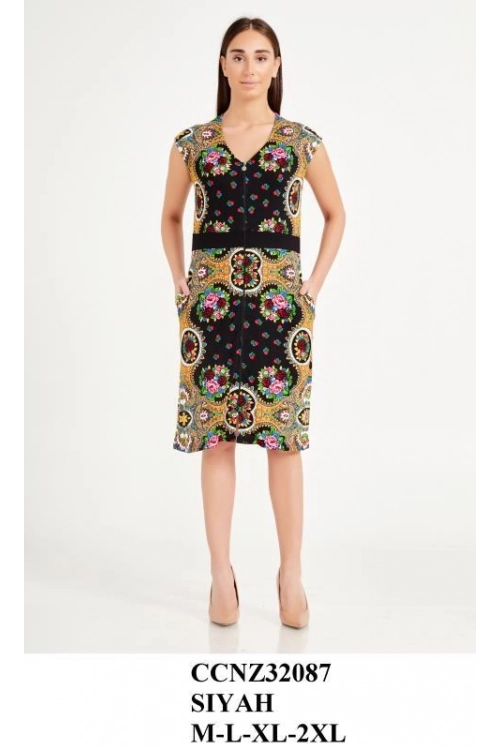 Z32087 WOMAN MORNING GOWN